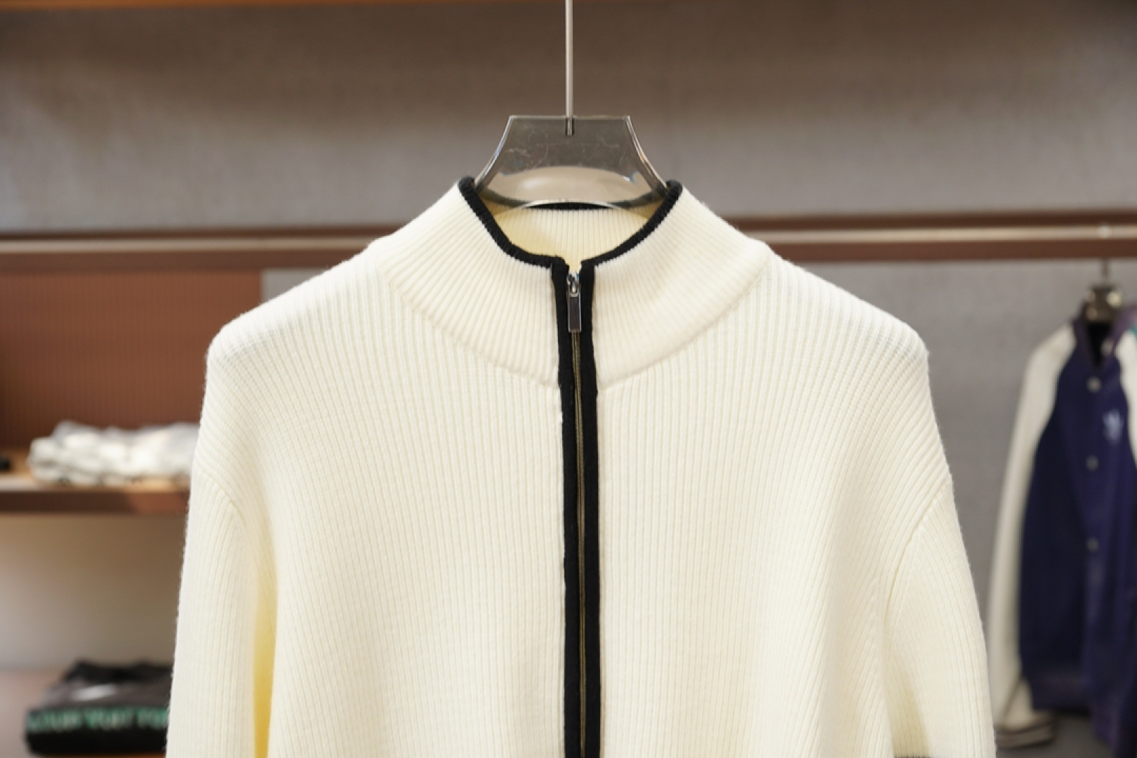 TB-2025新款羊毛混纺开衫拉链毛衣精超细提取面料制成，不扎不起球，1.1高级定制，完全还原原版，3D