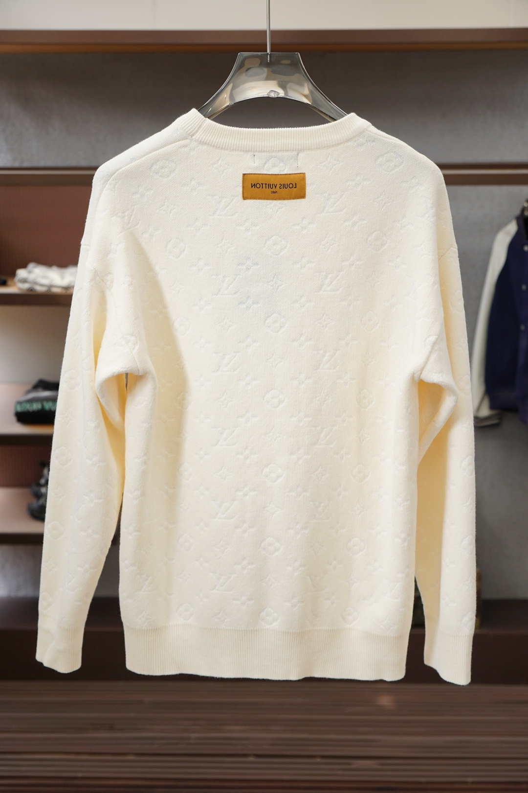 LV 路易威登-2025新款羊毛混纺套头圆领毛衣🎺🎺精超细提取面料制成，✨不扎不起球，1.1高级定制，完