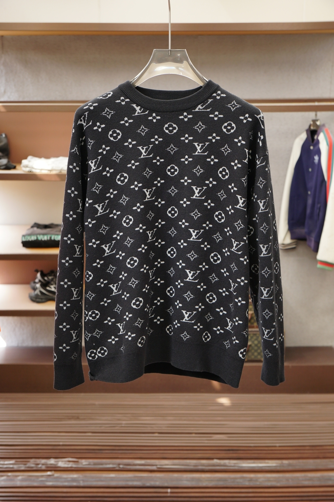 LV 路易威登-2025新款羊毛混纺套头圆领毛衣🎺🎺精超细提取面料制成，✨不扎不起球，1.1高级定制，完
