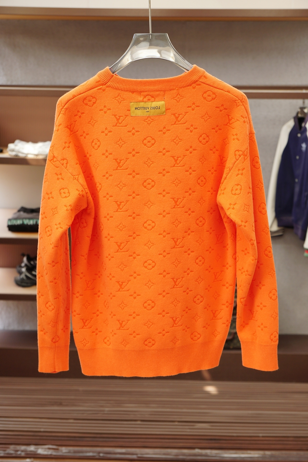 LV 路易威登-2025新款羊毛混纺套头圆领毛衣🎺🎺精超细提取面料制成，✨不扎不起球，1.1高级定制，完