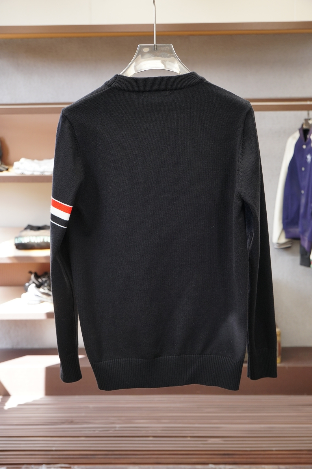 TB-2025新款羊毛混纺套头圆领毛衣🎺🎺精超细提取面料制成，✨不扎不起球，1.1高级定制，完全还原原版