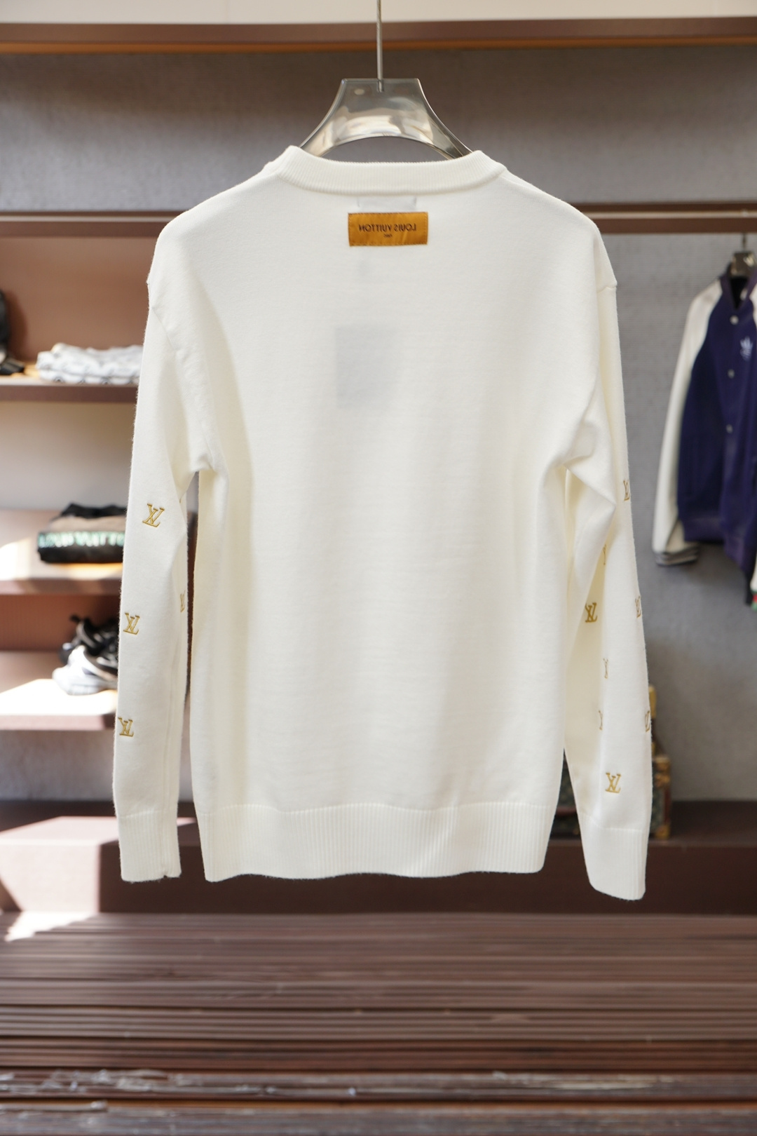 LV 路易威登-2025新款羊毛混纺套头圆领毛衣🎺🎺精超细提取面料制成，✨不扎不起球，1.1高级定制，完