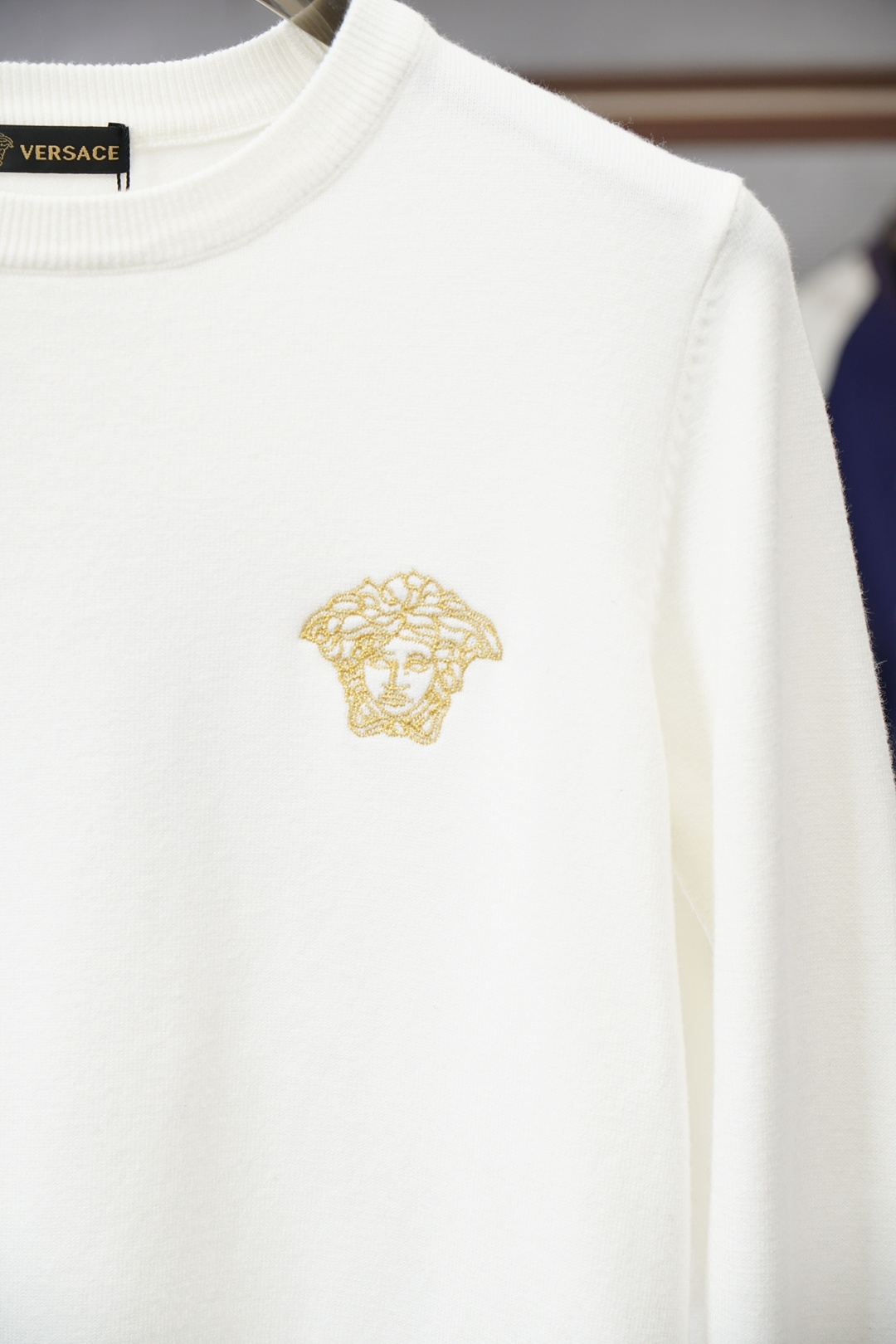 Versace范思哲2025新款羊毛混纺套头圆领毛衣🎺🎺精超细提取面料制成，✨不扎不起球，1.1高级定制