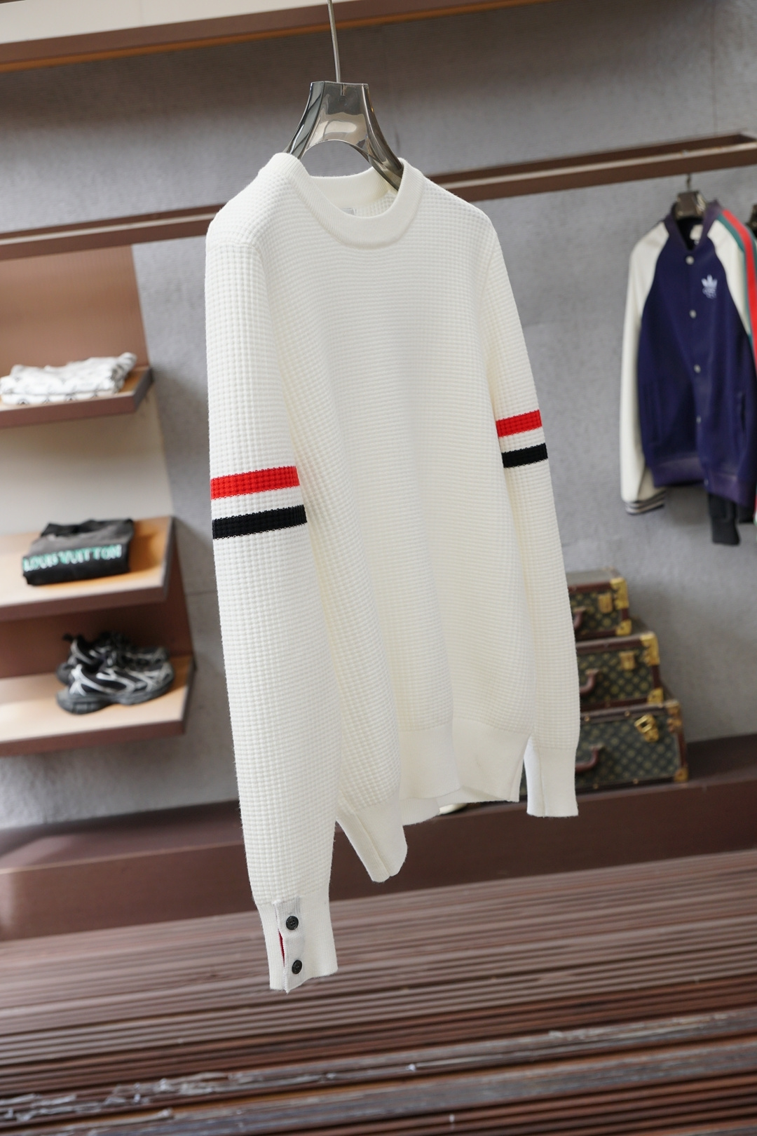 TB-2025新款羊毛混纺套头圆领毛衣🎺🎺精超细提取面料制成，✨不扎不起球，1.1高级定制，完全还原原版