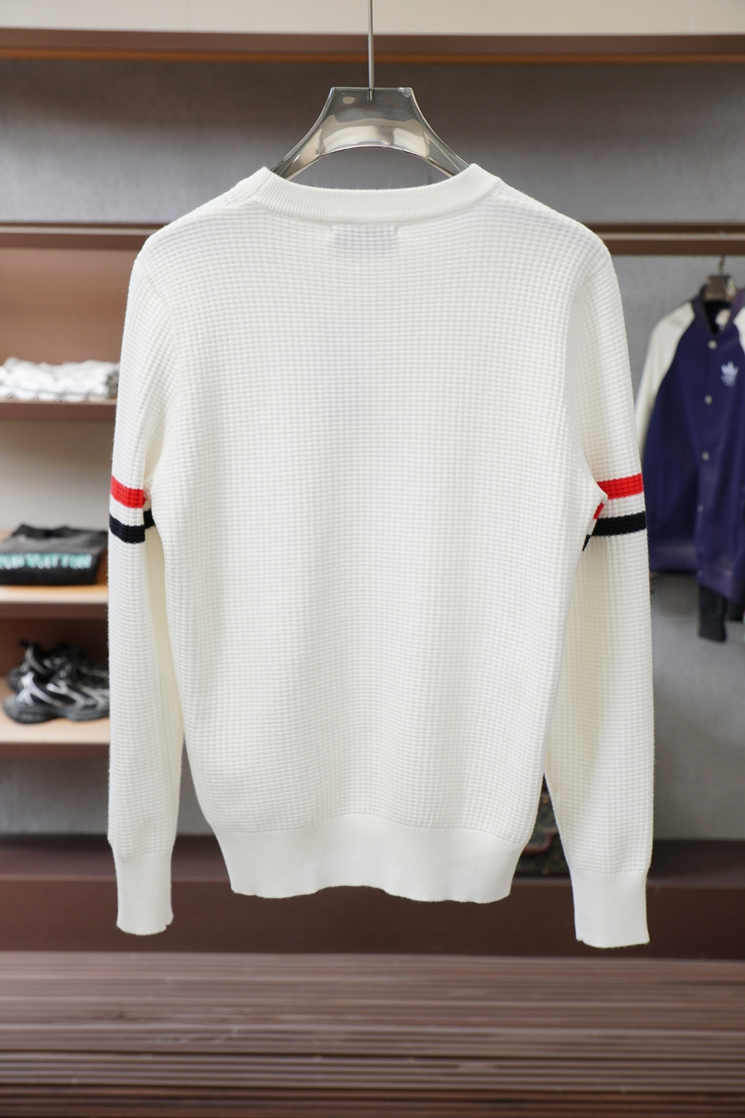 TB-2025新款羊毛混纺套头圆领毛衣🎺🎺精超细提取面料制成，✨不扎不起球，1.1高级定制，完全还原原版