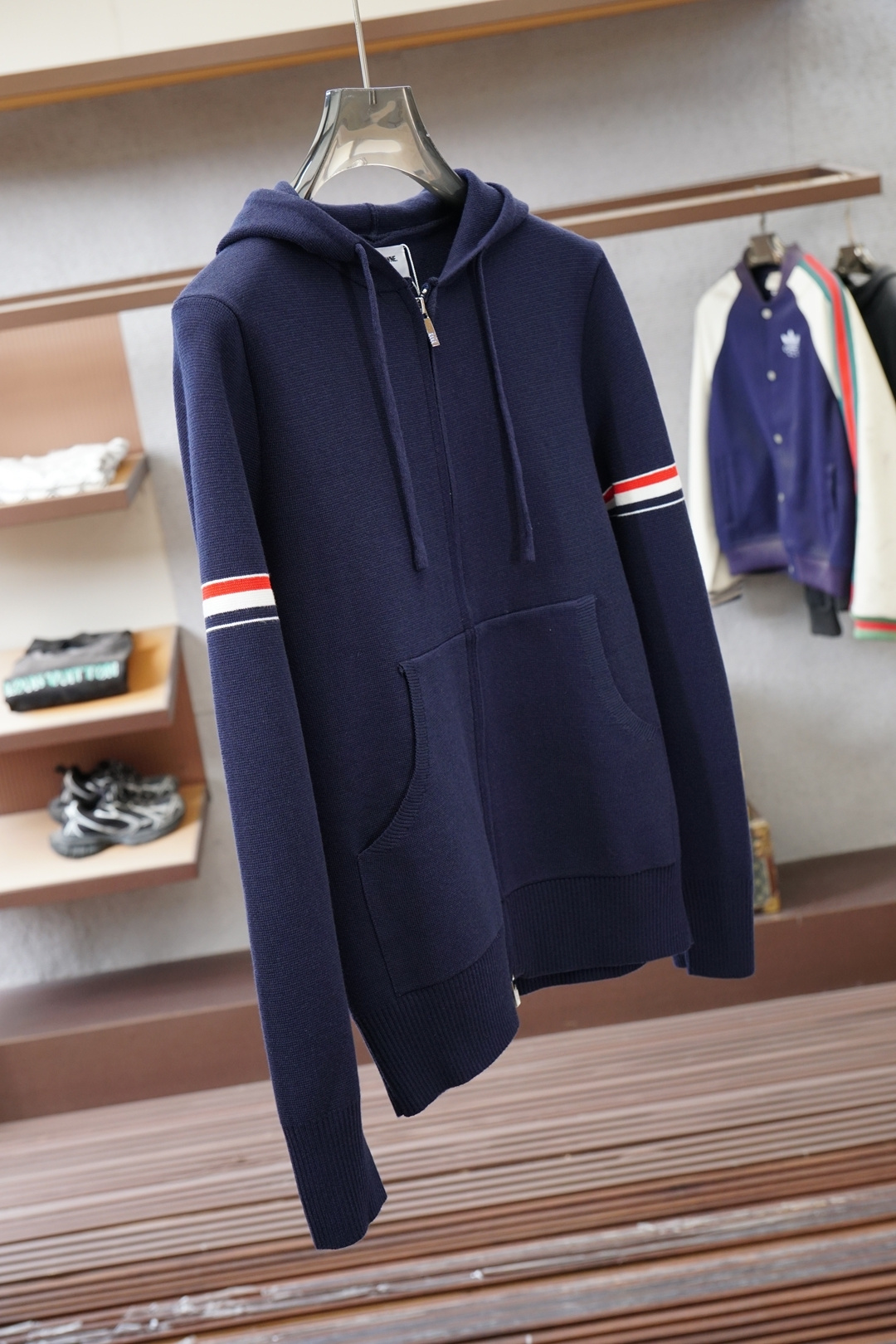 TB-2025新款羊毛混纺开衫拉链连帽毛衣精超细提取面料制成，不扎不起球，1.1高级定制，完全还原原版，