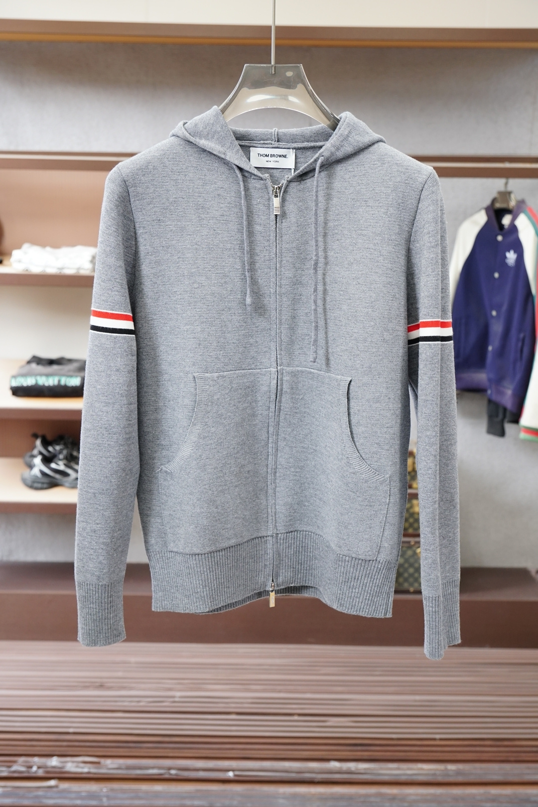 TB-2025新款羊毛混纺开衫拉链连帽毛衣精超细提取面料制成，不扎不起球，1.1高级定制，完全还原原版，