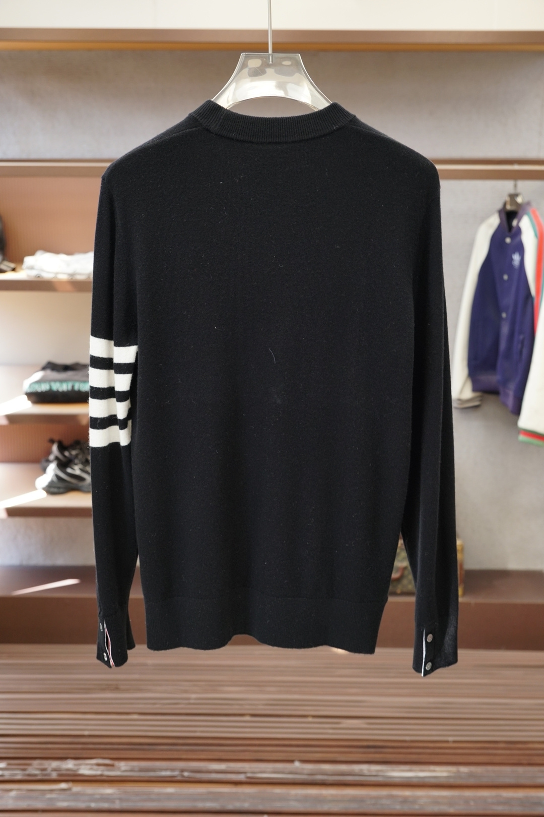 TB 汤姆布朗/2025秋冬新款毛衣！优质羊毛➕羊绒🌼🌼简约而不简单。休闲圆领款式，日常搭配出街轻松搭配