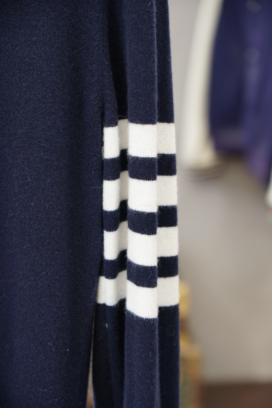 TB 汤姆布朗/2025秋冬新款毛衣！优质羊毛➕羊绒🌼🌼简约而不简单。休闲圆领款式，日常搭配出街轻松搭配