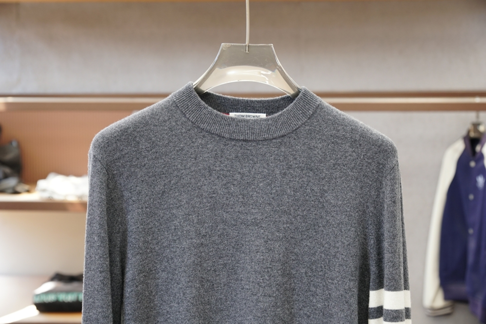TB 汤姆布朗/2025秋冬新款毛衣！优质羊毛➕羊绒☀️☀️简约而不简单。休闲圆领款式，日常搭配出街轻松
