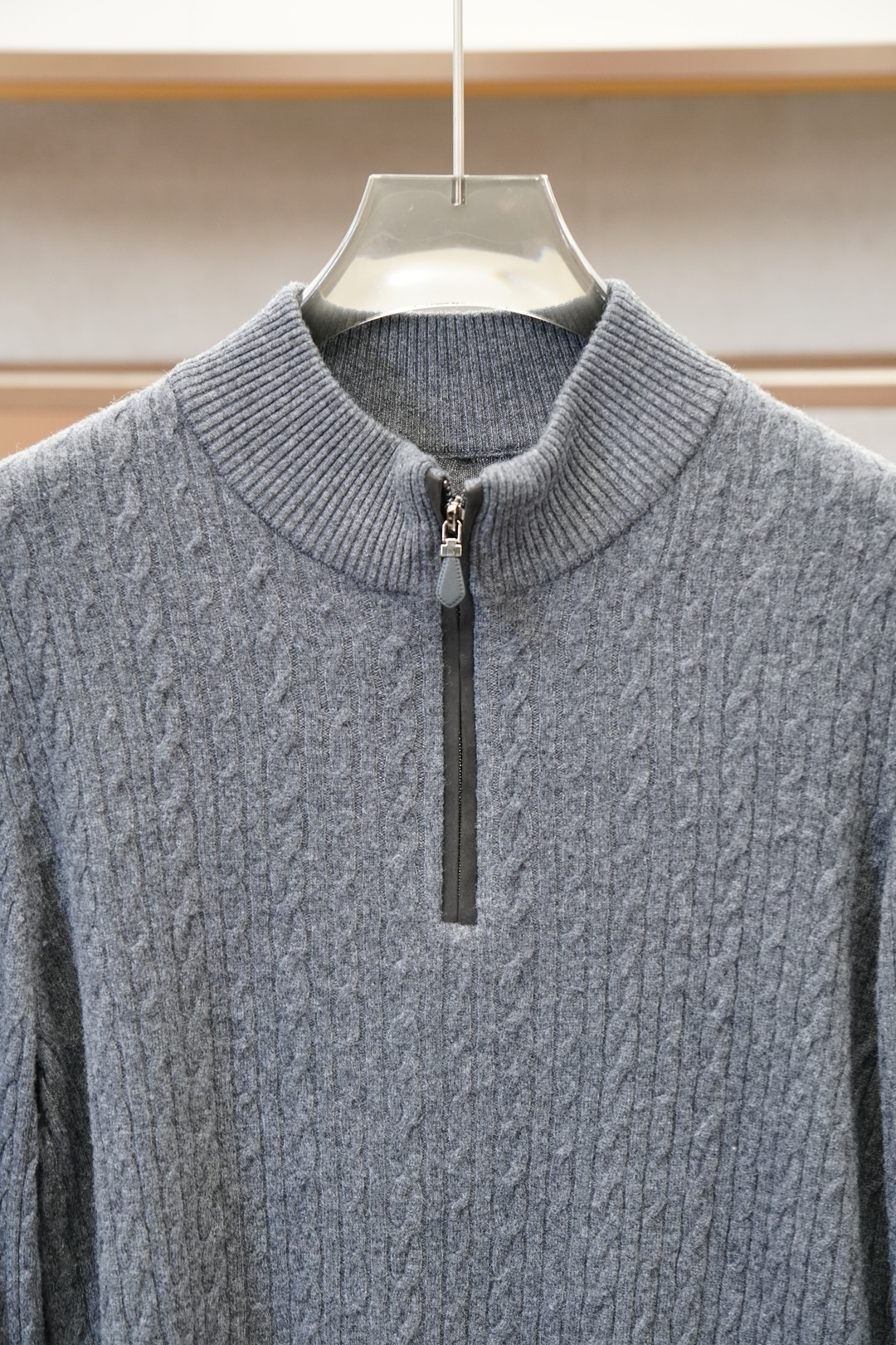 lP🆕-2025秋冬新款高货小高领毛衣！老前风，低调奢华，优质羊毛➕羊绒☀️☀️简约而不简单。休闲圆领款