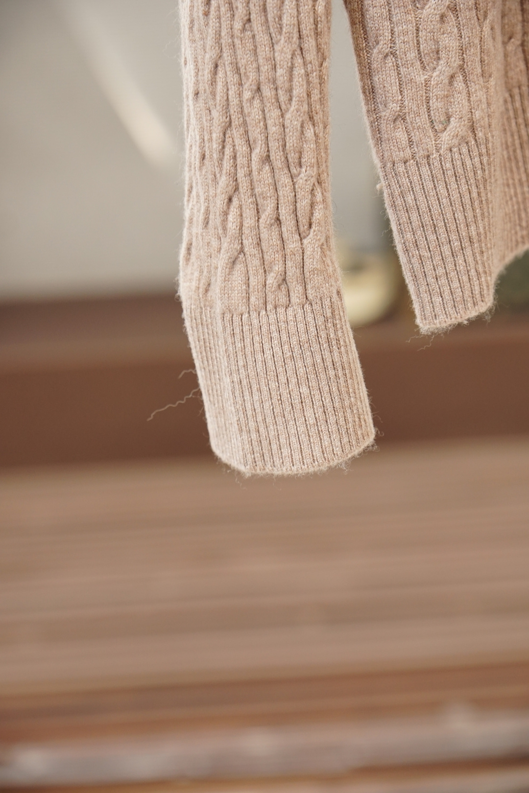 lP🆕-2025秋冬新款高货小高领毛衣！老前风，低调奢华，优质羊毛➕羊绒☀️☀️简约而不简单。休闲圆领款