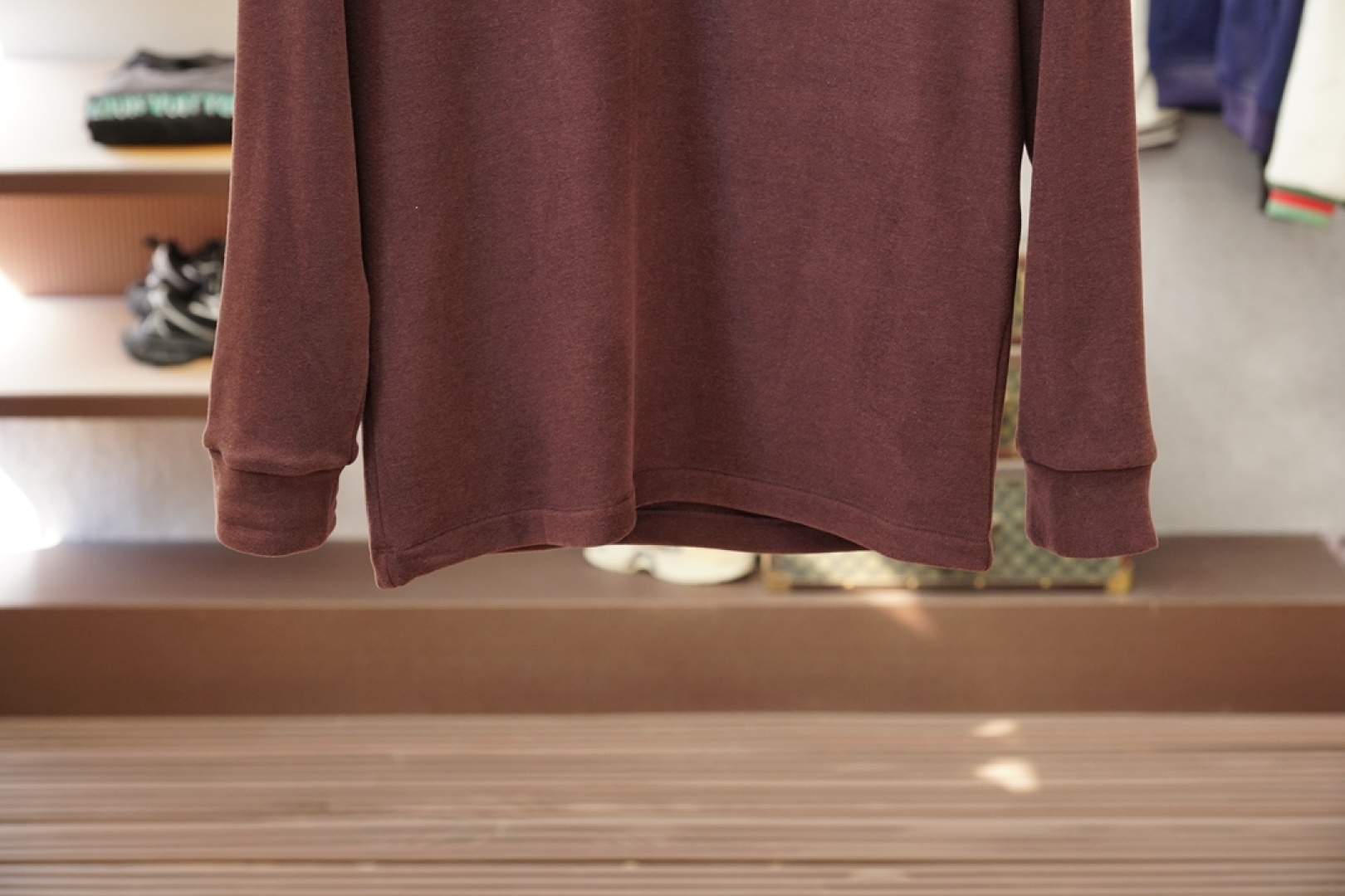 Loewe罗意威-2025 秋冬 高货羊绒打底衫保暖性巨强，一件顶几件。简奢休闲风☀️☀️轻奢纯色刺绣L