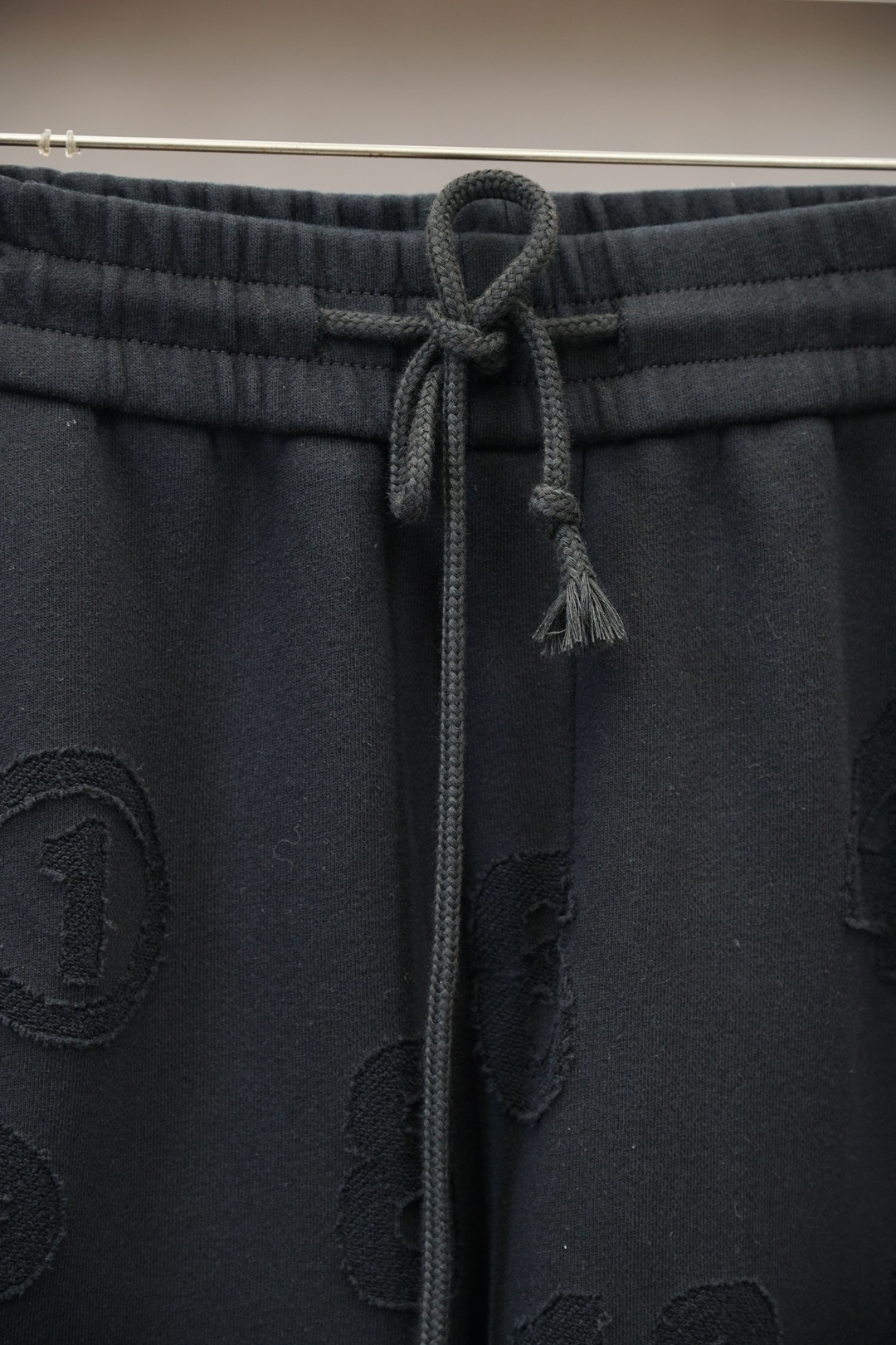 马吉拉-25秋冬 🌟🌟男士精品休闲裤.意大利🇮🇹进口面料，最新款上身版型无敌正!绝对可以闭眼收的一款此款