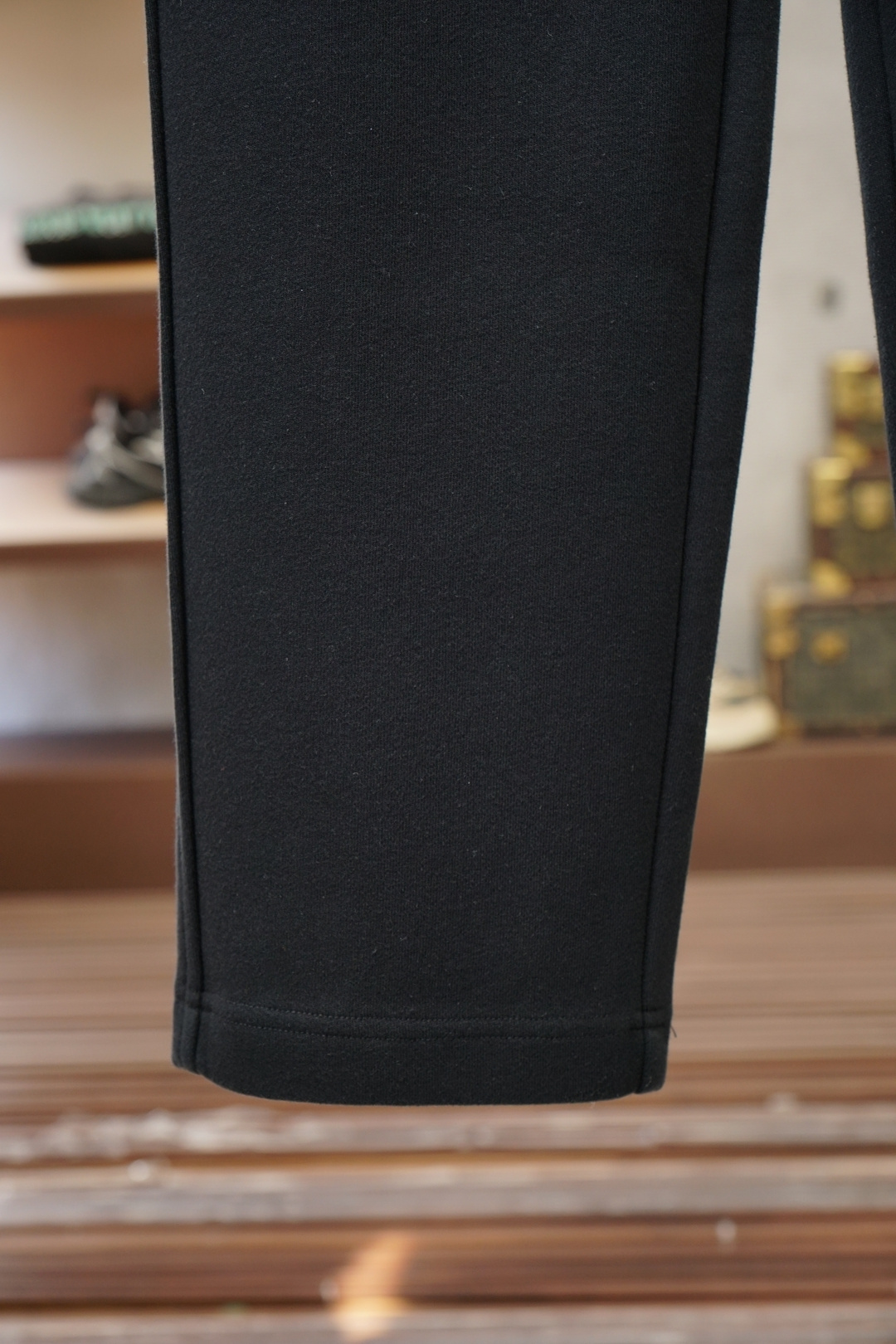 马吉拉-25秋冬 🌟🌟男士精品休闲裤.意大利🇮🇹进口面料，最新款上身版型无敌正!绝对可以闭眼收的一款此款