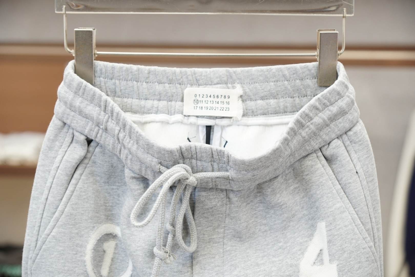 马吉拉/25秋冬 🌟🌟男士精品休闲裤.意大利🇮🇹进口面料，最新款上身版型无敌正!绝对可以闭眼收的一款此款