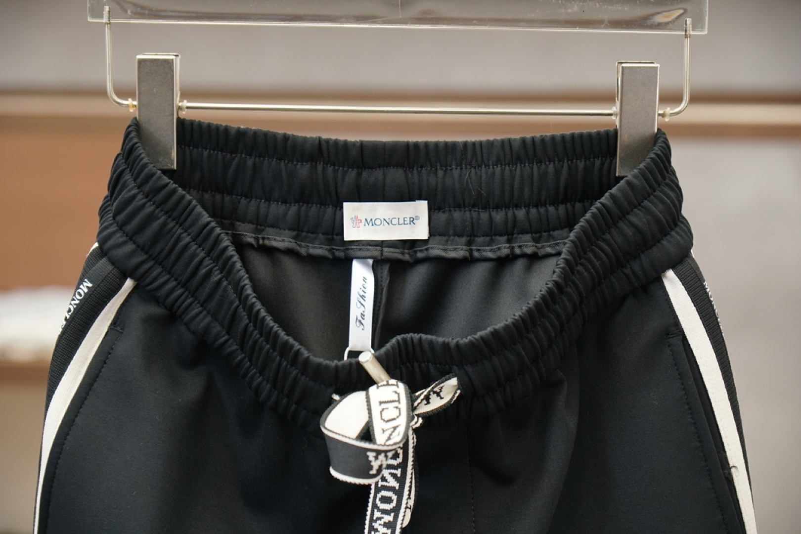 蒙口/25秋冬 🌟🌟男士精品休闲裤.意大利🇮🇹进口面料，最新款上身版型无敌正!绝对可以闭眼收的一款此款裤