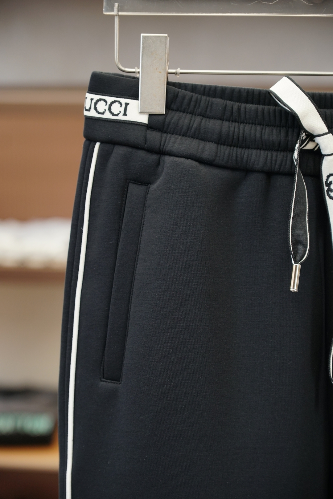 Gucci古奇-25秋冬 🌟🌟男士精品休闲裤.意大利🇮🇹进口面料，最新款上身版型无敌正!绝对可以闭眼收的