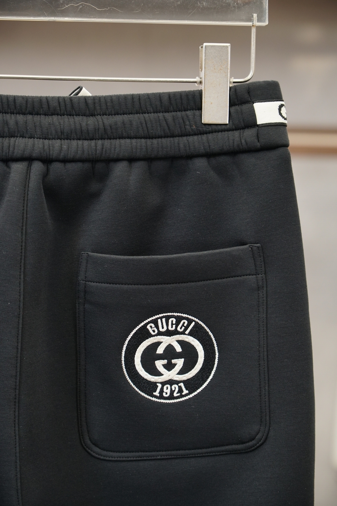 Gucci古奇-25秋冬 🌟🌟男士精品休闲裤.意大利🇮🇹进口面料，最新款上身版型无敌正!绝对可以闭眼收的