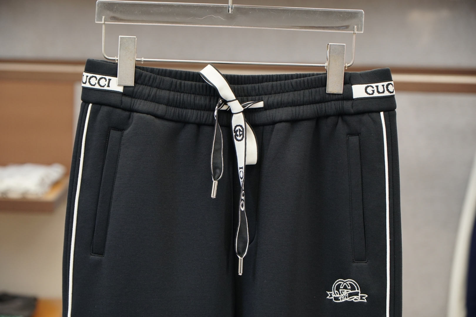 Gucci古奇-25秋冬 🌟🌟男士精品休闲裤.意大利🇮🇹进口面料，最新款上身版型无敌正!绝对可以闭眼收的