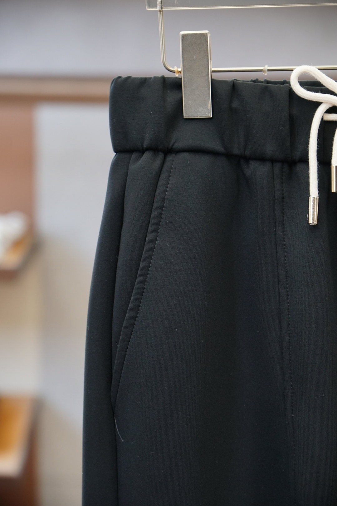 始祖鸟/25秋冬 🌟🌟男士精品休闲裤.意大利🇮🇹进口面料，最新款上身版型无敌正!绝对可以闭眼收的一款此款