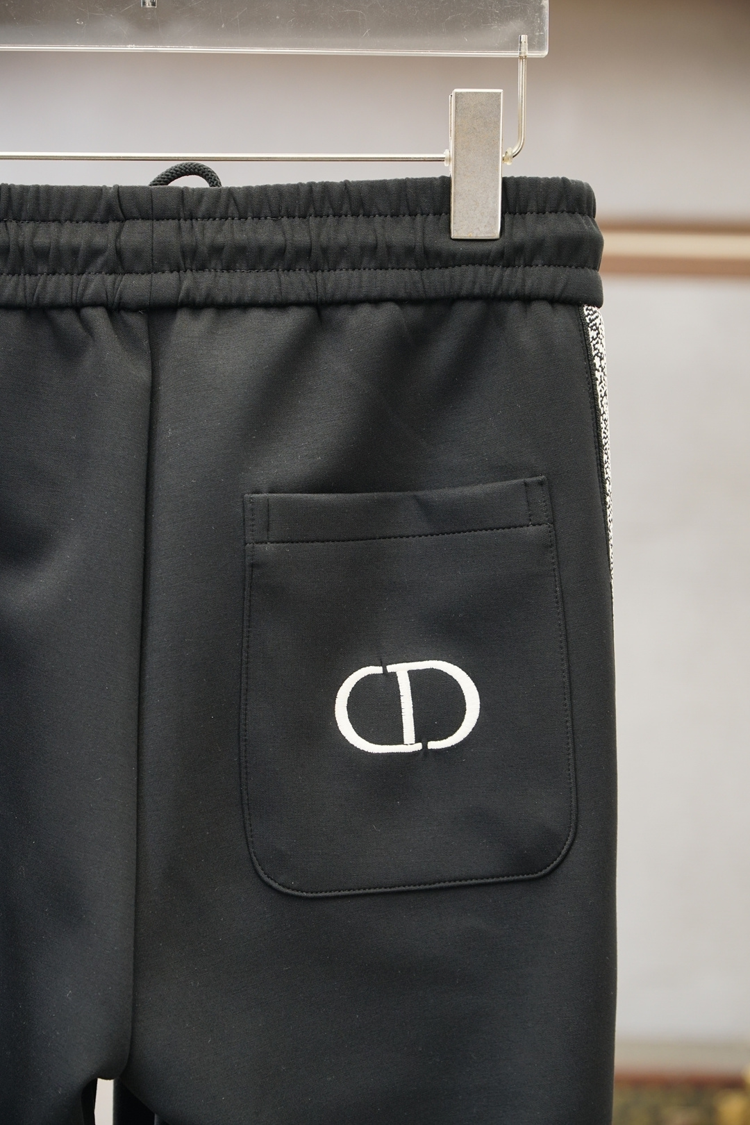 Dior迪奥-25秋冬 🌟🌟男士精品休闲裤.意大利🇮🇹进口面料，最新款上身版型无敌正!绝对可以闭眼收的一