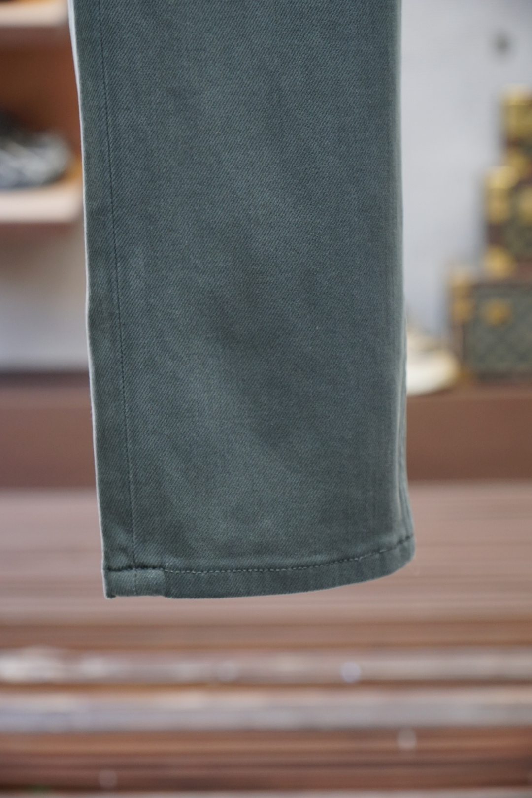 杰尼亚-🌟🌟25年秋冬火爆的老钱阿苏特成衣染匹马棉高级小直筒重磅男士牛仔裤！👾👾藏青色自带沉稳气质，这条