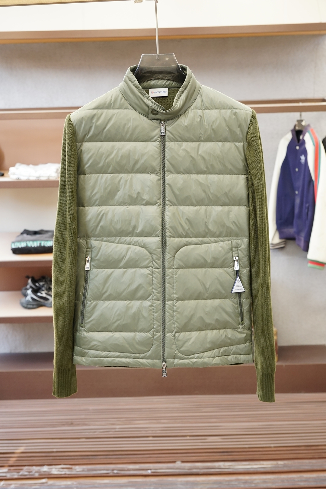 蒙口-2025秋冬款针织拼接羽绒混纺外套 | 品质之选，写意潇洒🐠🐠🐠👕 高品质面料：精选14%绵羊毛，