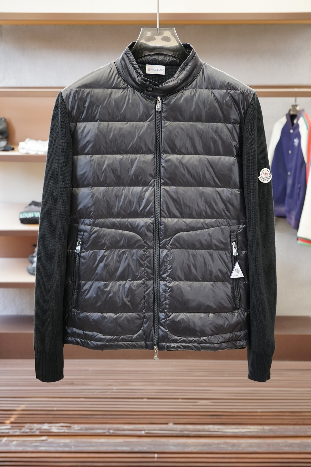 蒙口-2025秋冬款针织拼接羽绒混纺外套 | 品质之选，写意潇洒🐠🐠🐠👕 高品质面料：精选14%绵羊毛，