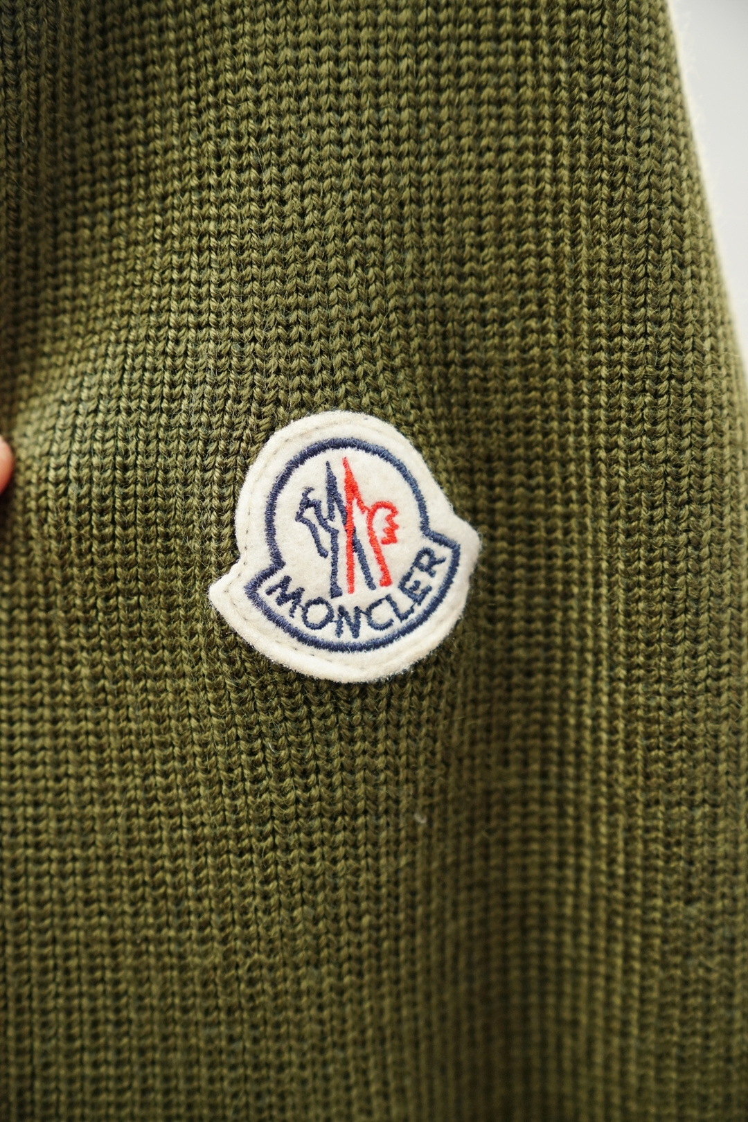 蒙口-2025秋冬款针织拼接羽绒混纺外套 | 品质之选，写意潇洒🐠🐠🐠👕 高品质面料：精选14%绵羊毛，