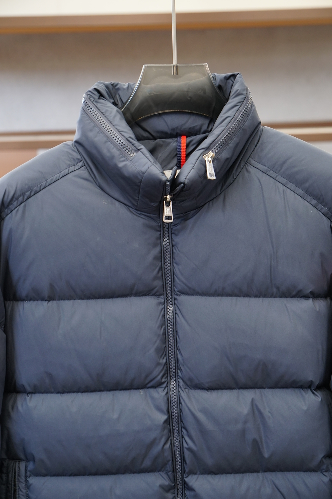 蒙口-2025经典羽绒服羽绒服外套 男女同款冬装新品，高端定制！轻熟商务最爱系列，极简主义风格羽90白鸭