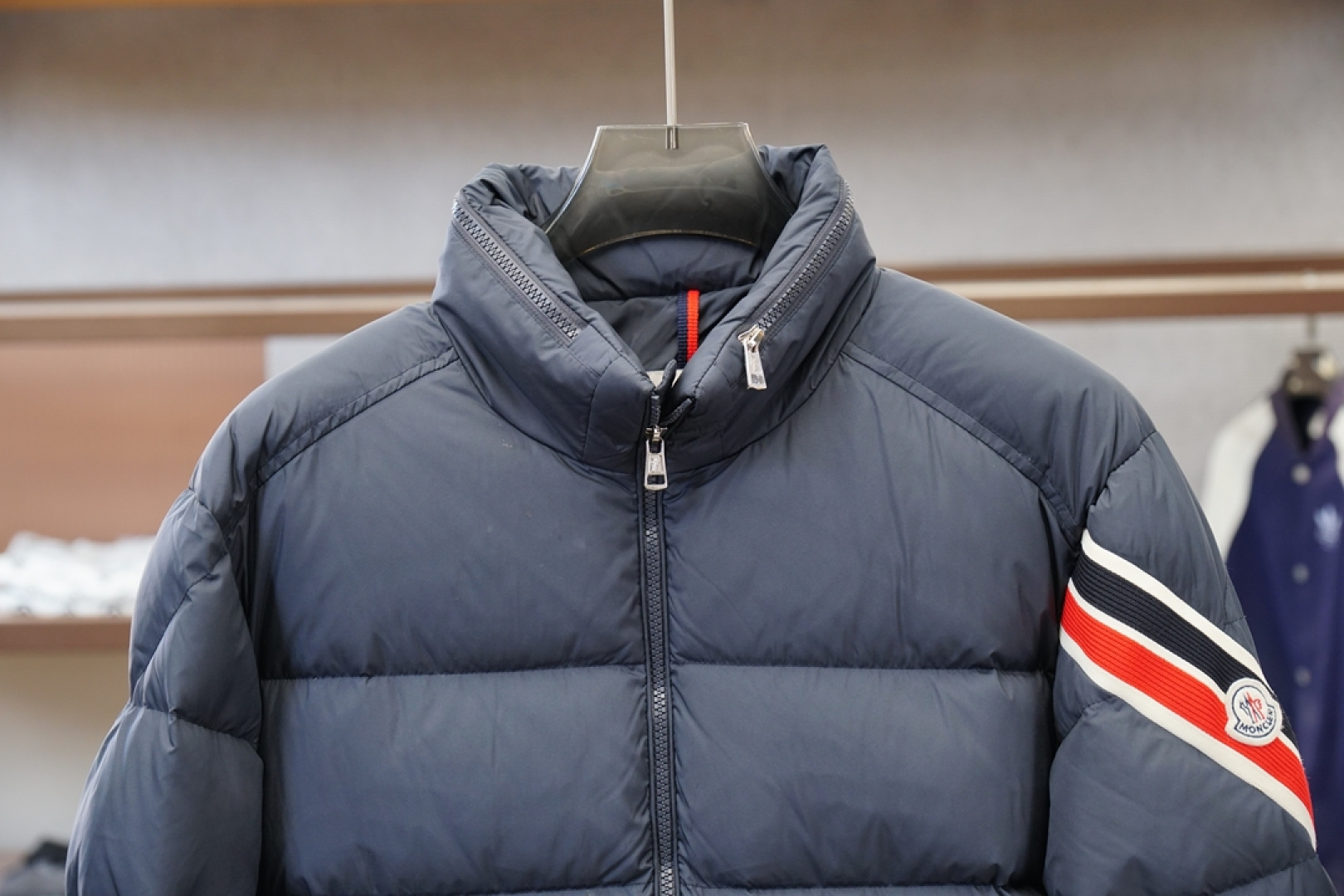 蒙口-2025经典羽绒服羽绒服外套 男女同款冬装新品，高端定制！轻熟商务最爱系列，极简主义风格羽90白鸭