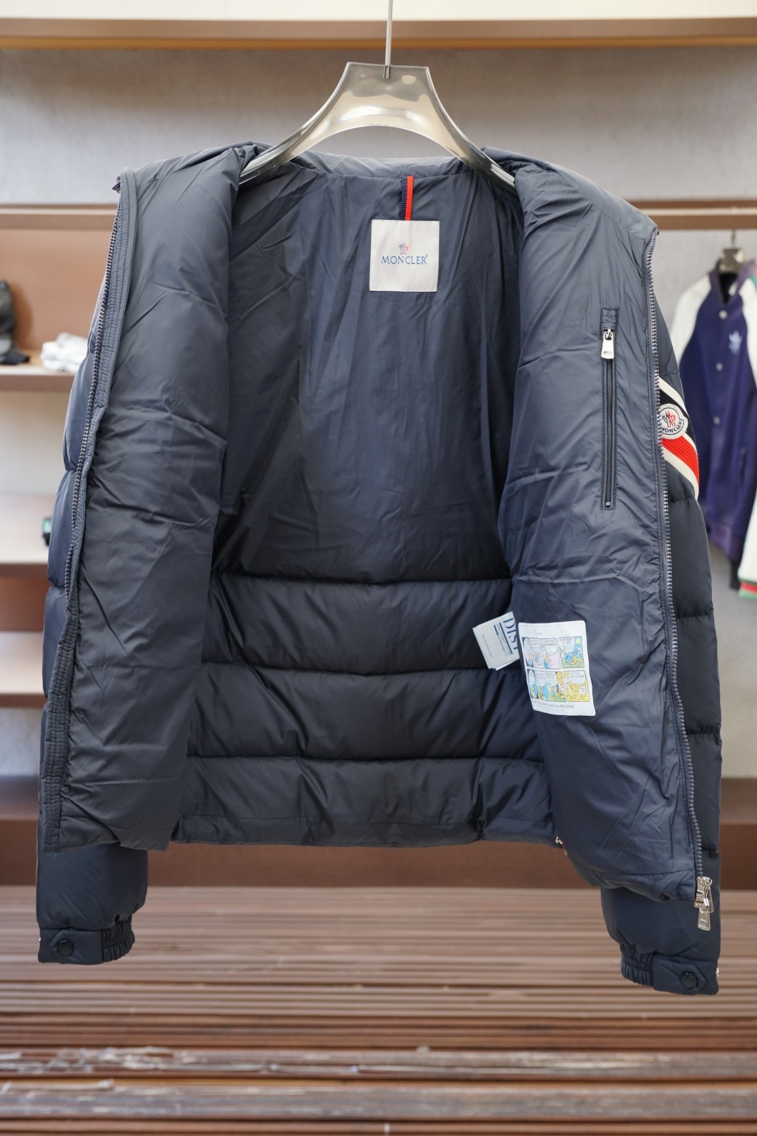 蒙口-2025经典羽绒服羽绒服外套 男女同款冬装新品，高端定制！轻熟商务最爱系列，极简主义风格羽90白鸭