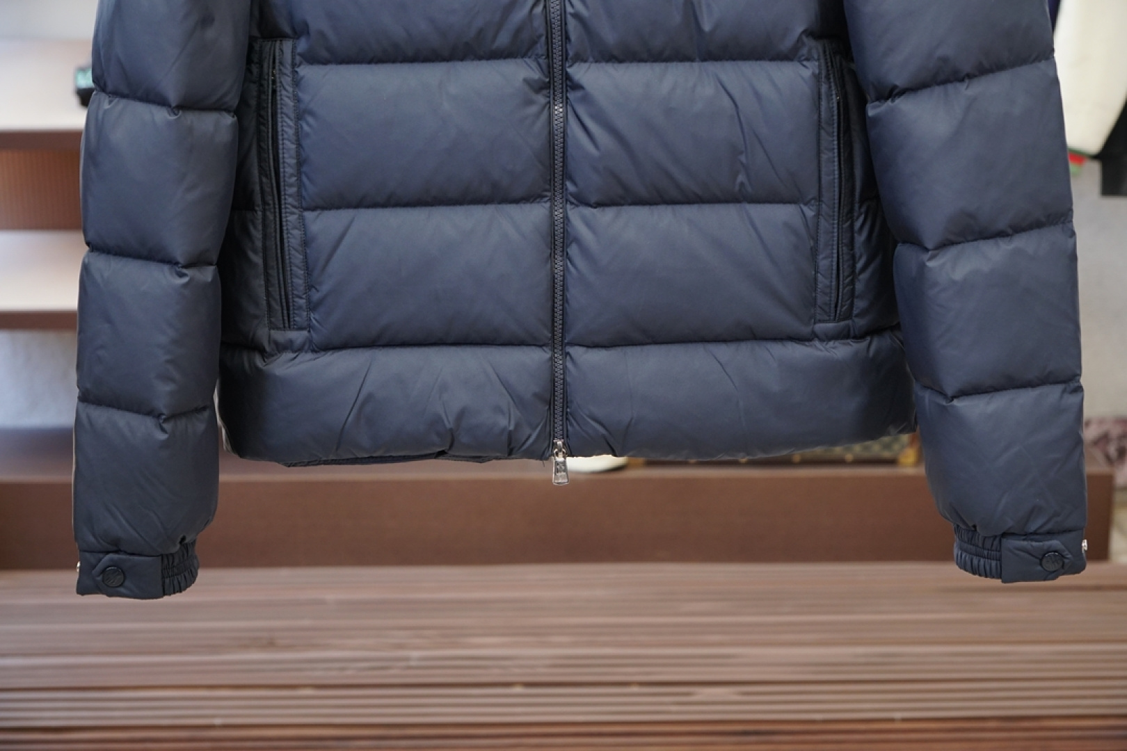 蒙口-2025经典羽绒服羽绒服外套 男女同款冬装新品，高端定制！轻熟商务最爱系列，极简主义风格羽90白鸭