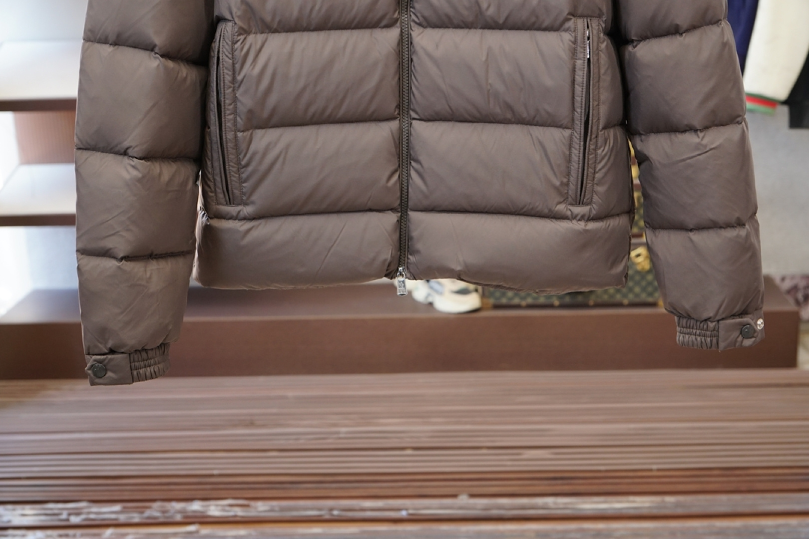 蒙口-2025经典羽绒服羽绒服外套 男女同款冬装新品，高端定制！轻熟商务最爱系列，极简主义风格羽90白鸭