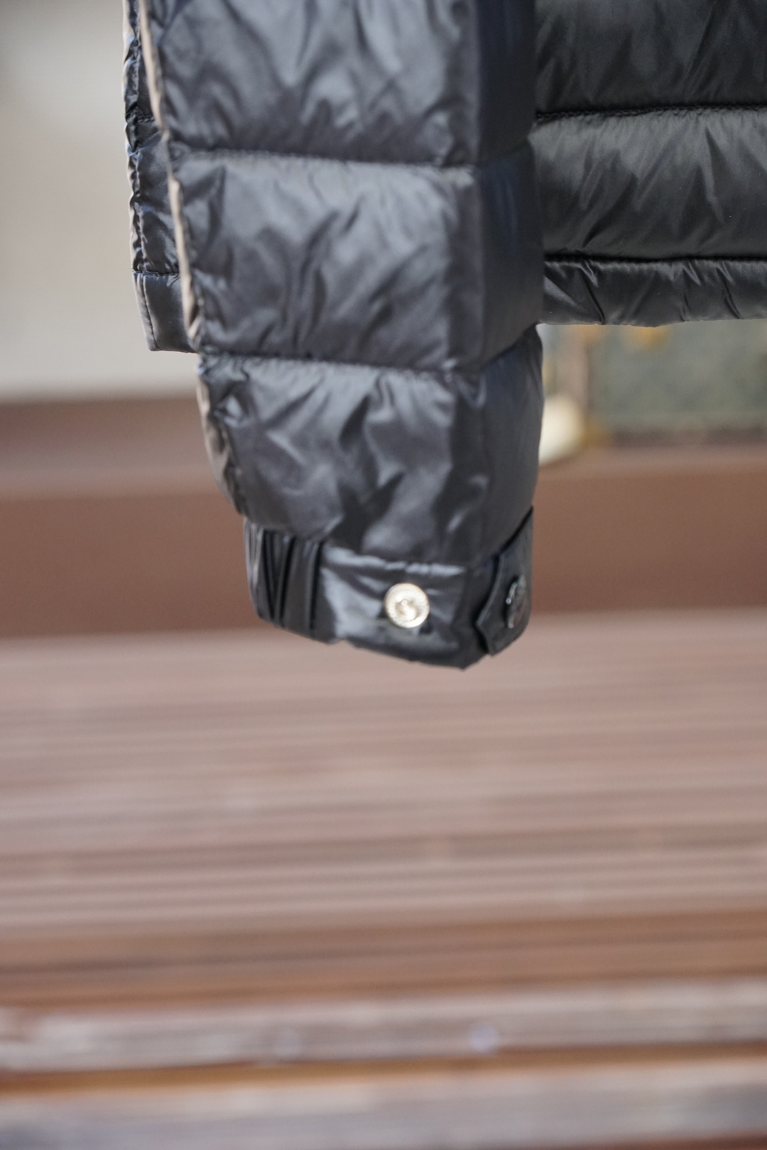 蒙口-2025经典羽绒服薄款外套 男女同款冬装新品，高端定制！轻熟商务最爱系列，极简主义风格羽90白鸭绒