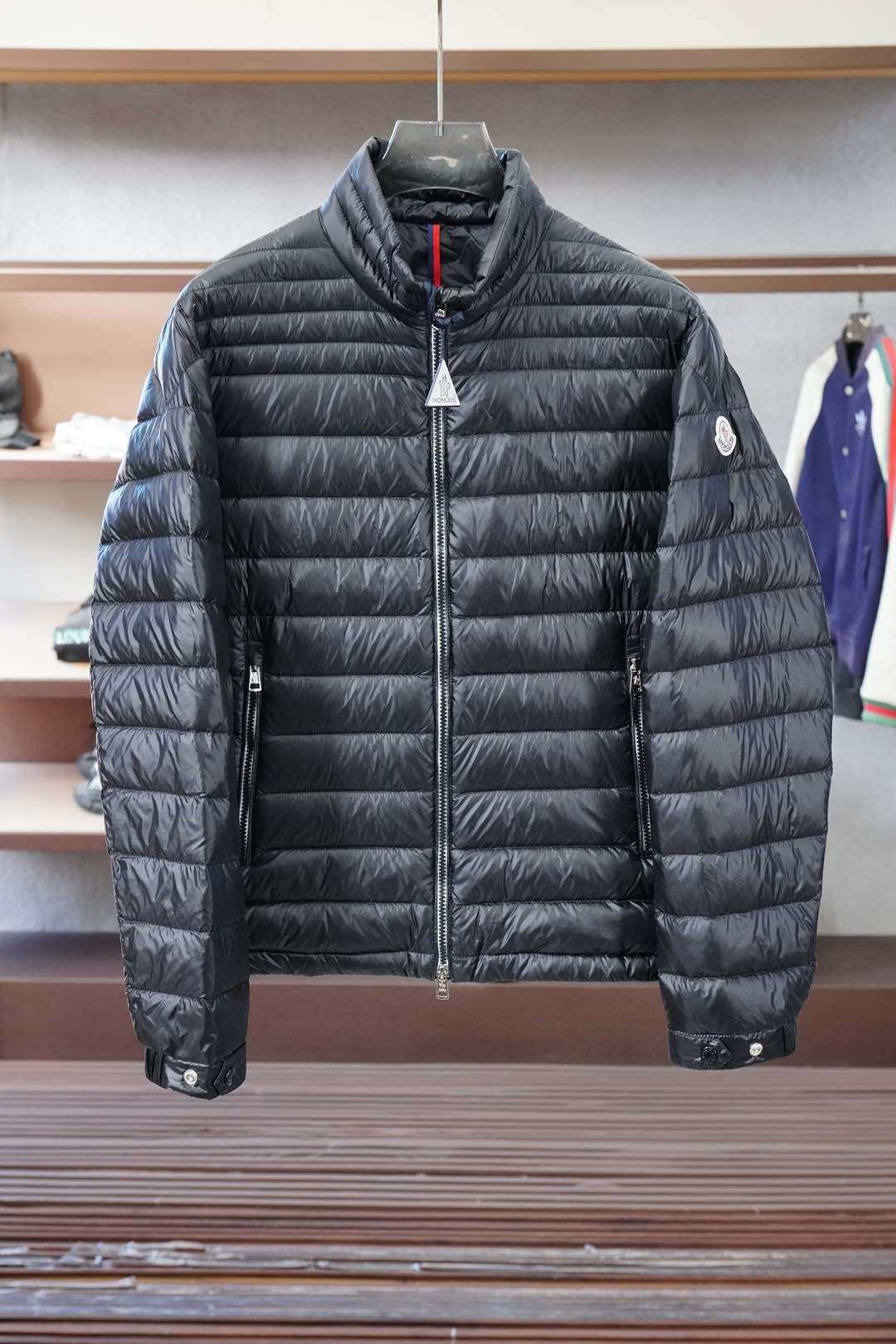 蒙口-2025经典羽绒服薄款外套 男女同款冬装新品，高端定制！轻熟商务最爱系列，极简主义风格羽90白鸭绒