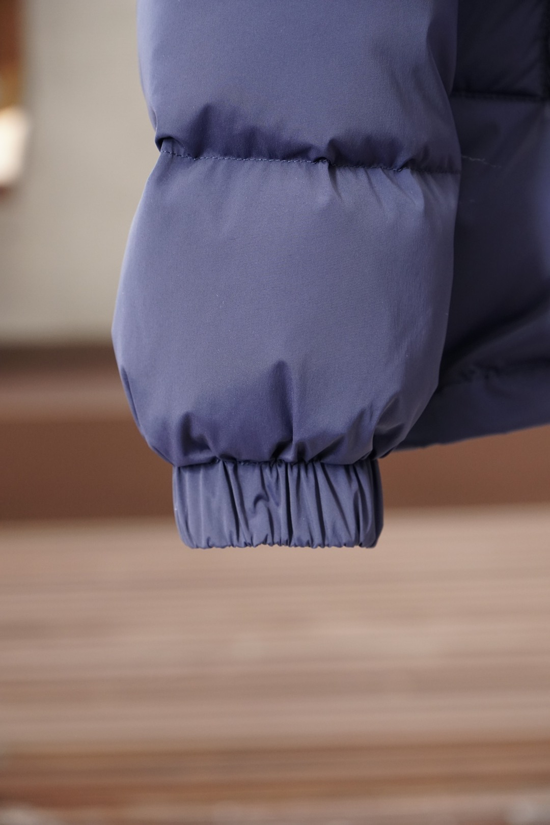 LV路易威登-2025高端推荐牛货 2025秋冬款男士原单纯正90羽绒服！贵族血统 蓬松感十足 御寒神器