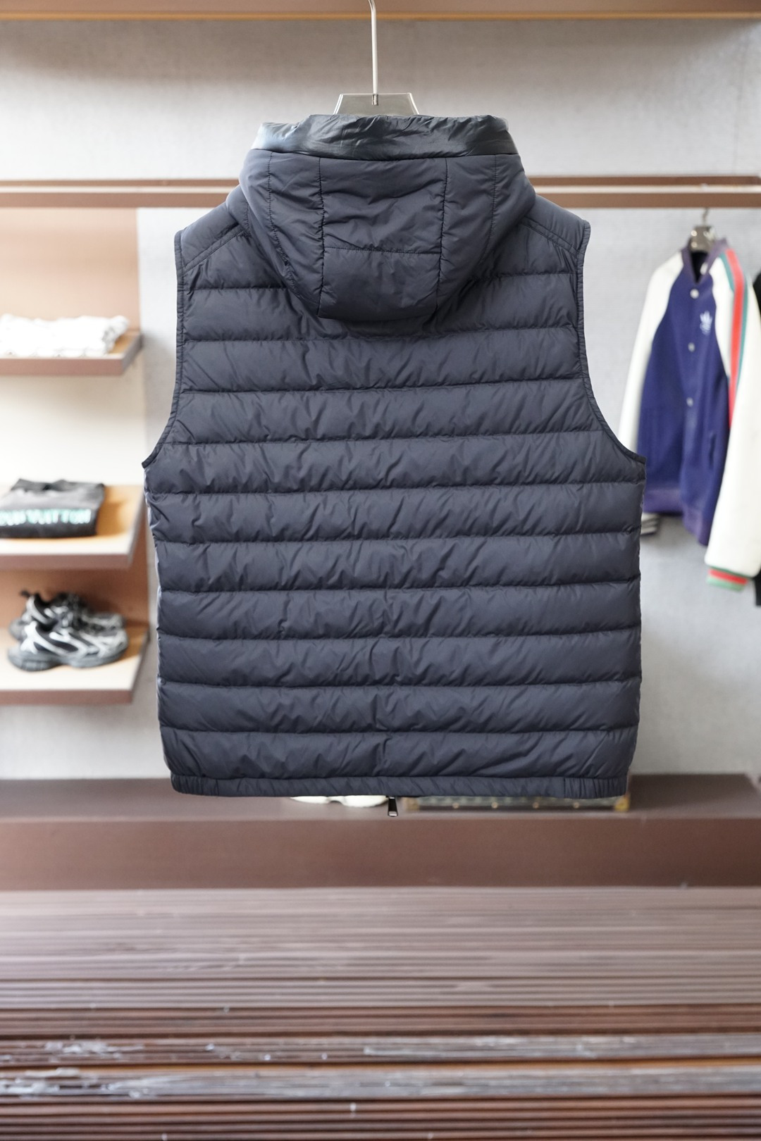 蒙口/25秋冬新款羽绒背心马甲原版1.1顶级打造；官网官，定制YB防风防水尼龙材质 白鹅绒填充内里 整件