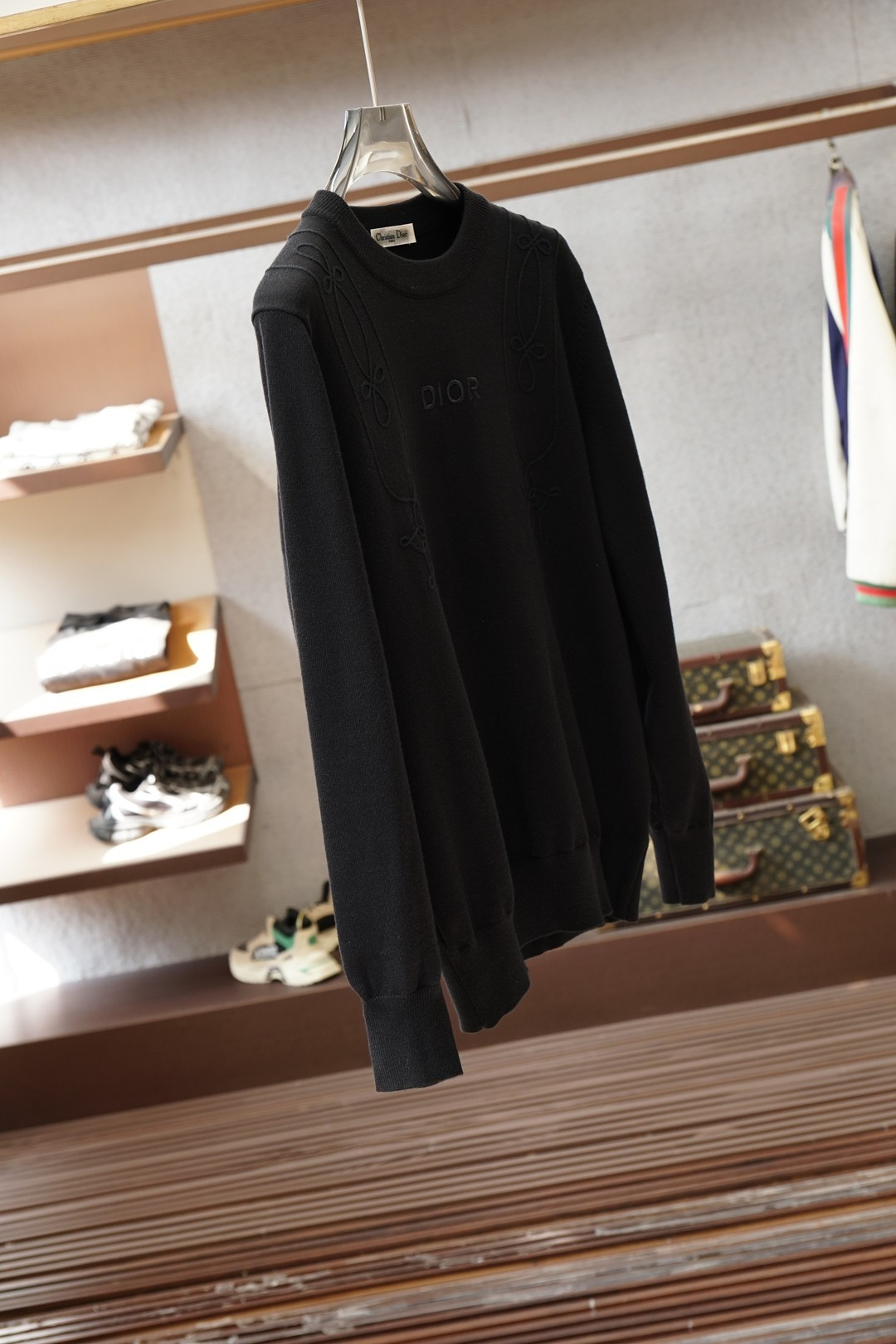 Dior迪奥-2025秋冬新款毛衣！💐💐优质羊毛，简约而不简单。休闲圆领款式，日常搭配出街轻松搭配。做工