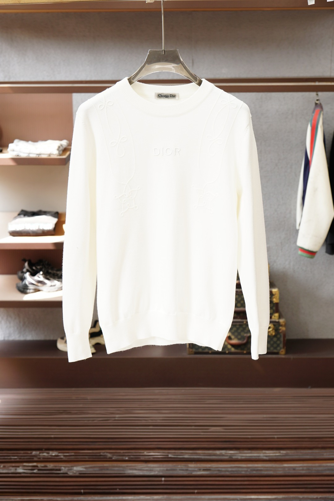 Dior迪奥-2025秋冬新款毛衣！💐💐优质羊毛，简约而不简单。休闲圆领款式，日常搭配出街轻松搭配。做工