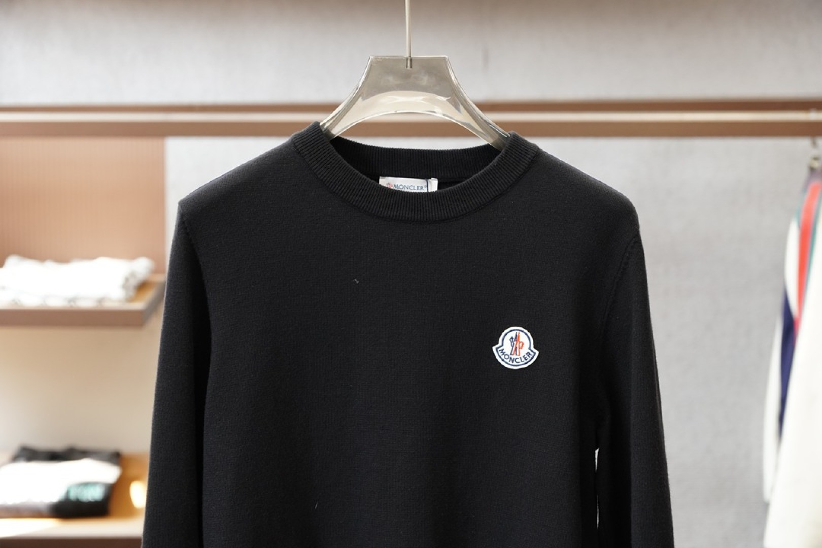 蒙口/2025秋冬新款毛衣！💐💐优质羊毛，简约而不简单。休闲圆领款式，日常搭配出街轻松搭配。做工精细 针