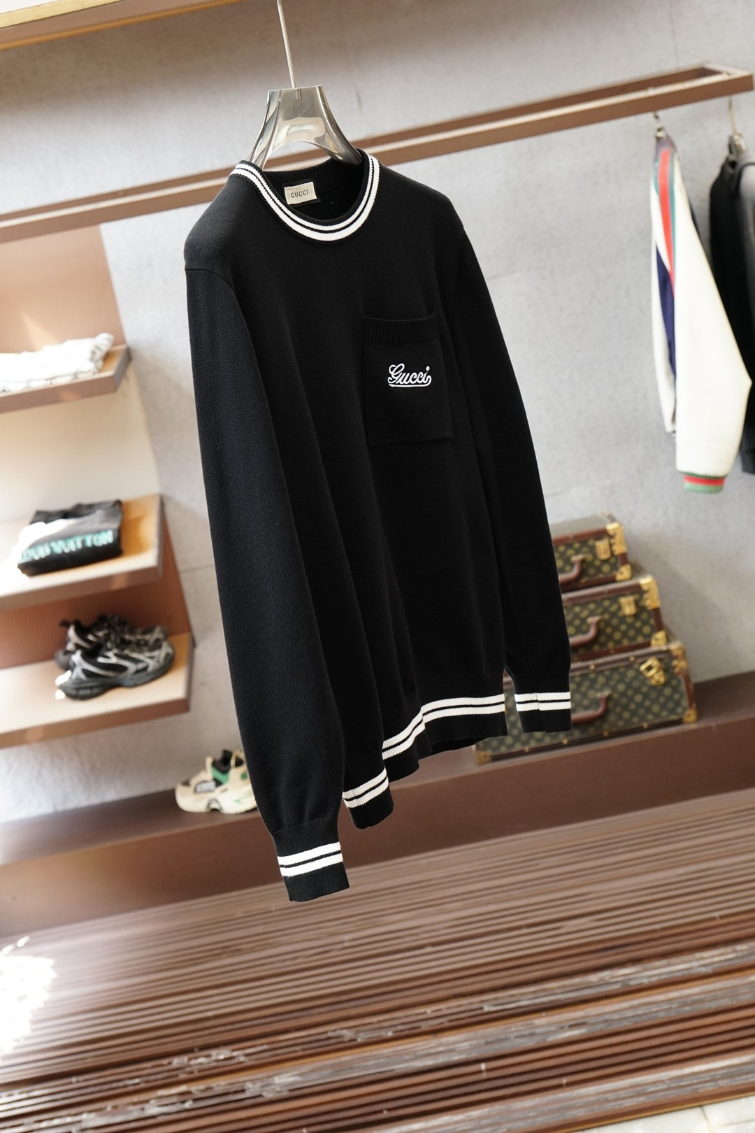 Gucci古奇/2025秋冬新款毛衣！💐💐优质羊毛，简约而不简单。休闲圆领款式，日常搭配出街轻松搭配。做