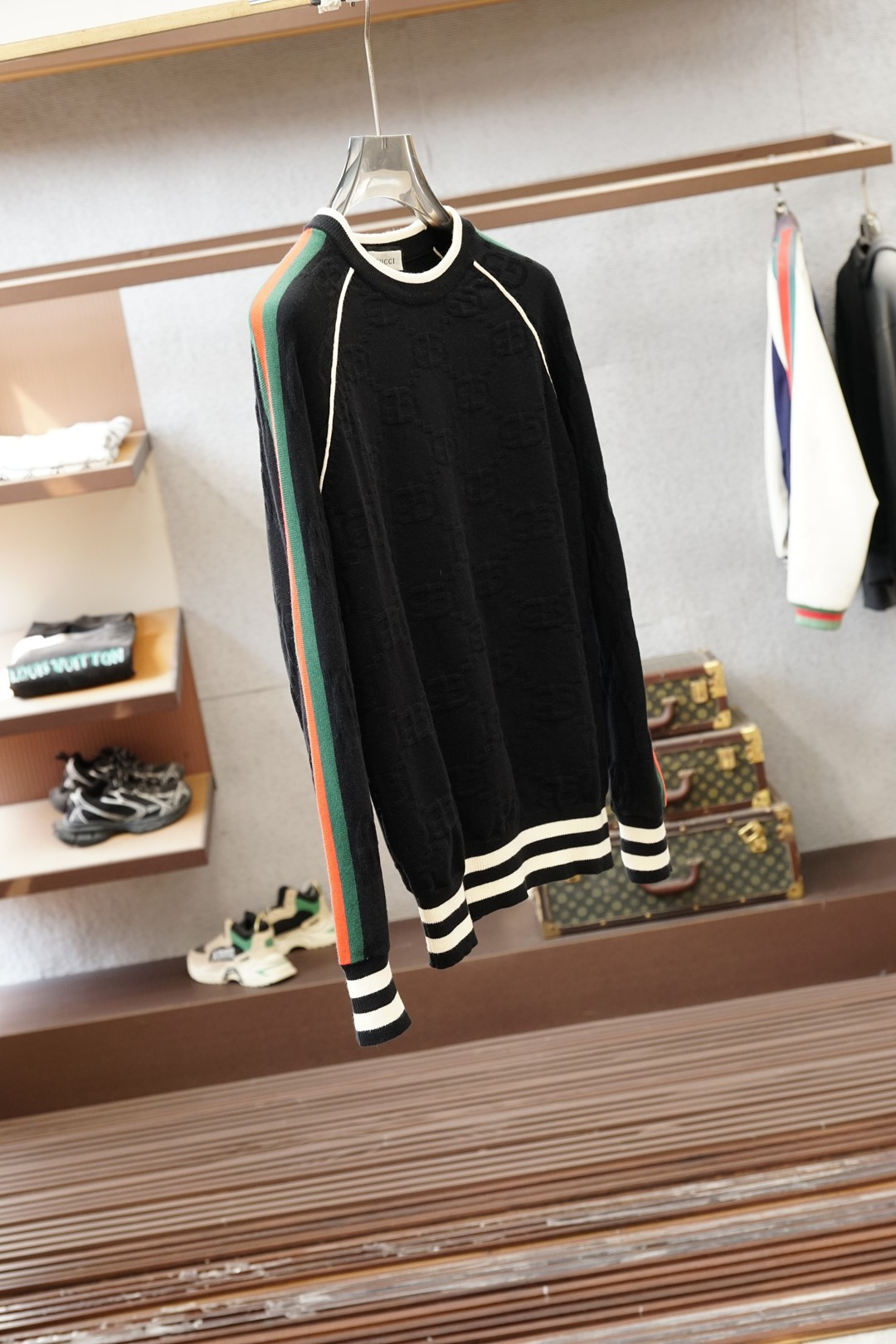 Gucci古奇2025秋冬新款毛衣！💐💐优质羊毛，简约而不简单。休闲圆领款式，日常搭配出街轻松搭配。做工