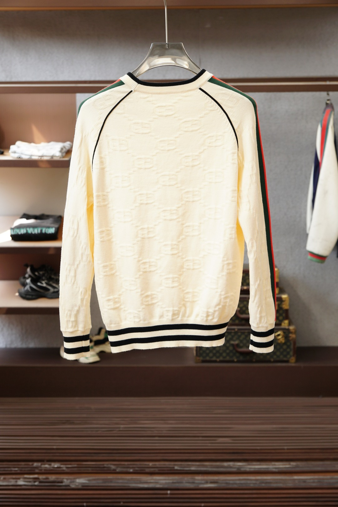 Gucci古奇2025秋冬新款毛衣！💐💐优质羊毛，简约而不简单。休闲圆领款式，日常搭配出街轻松搭配。做工