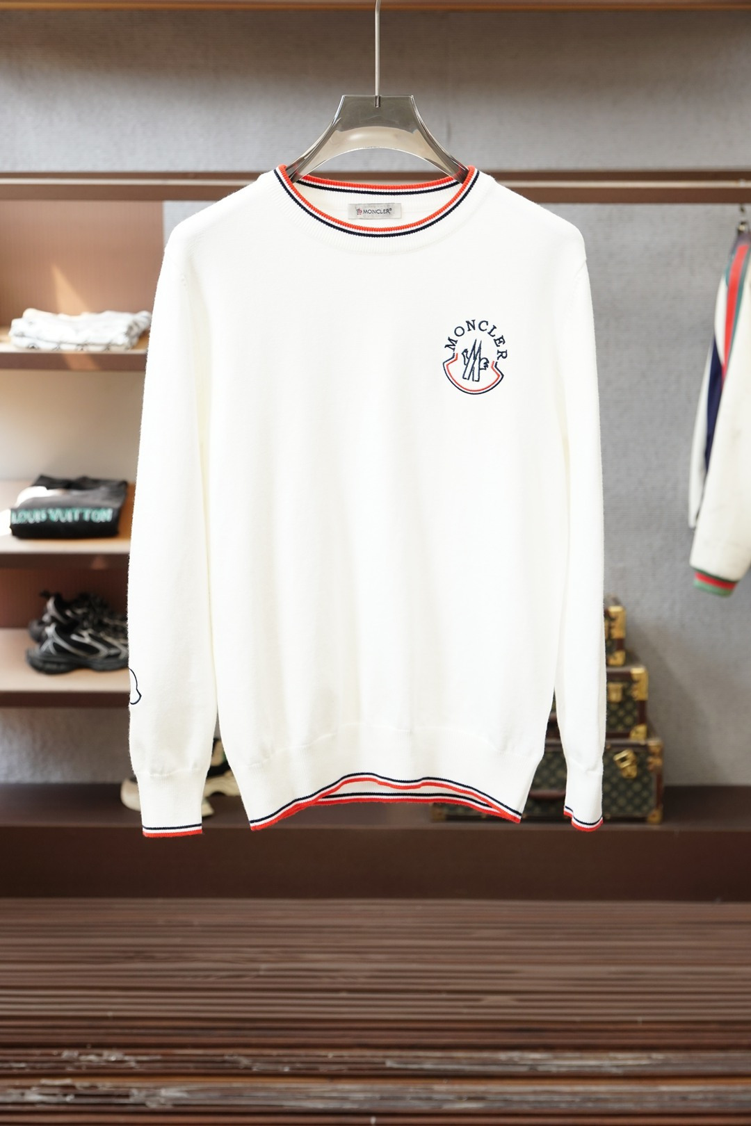 蒙口/2025秋冬新款毛衣！💐💐优质羊毛，简约而不简单。休闲圆领款式，日常搭配出街轻松搭配。做工精细 针