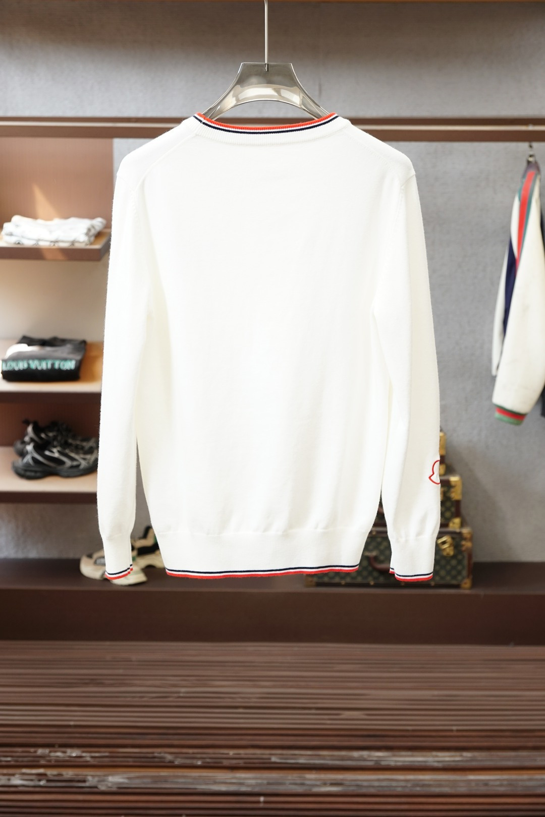 蒙口/2025秋冬新款毛衣！💐💐优质羊毛，简约而不简单。休闲圆领款式，日常搭配出街轻松搭配。做工精细 针