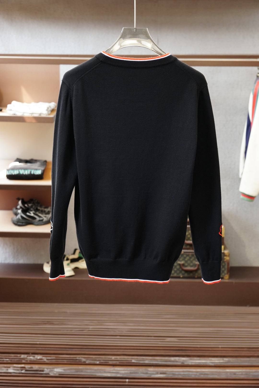 蒙口/2025秋冬新款毛衣！💐💐优质羊毛，简约而不简单。休闲圆领款式，日常搭配出街轻松搭配。做工精细 针