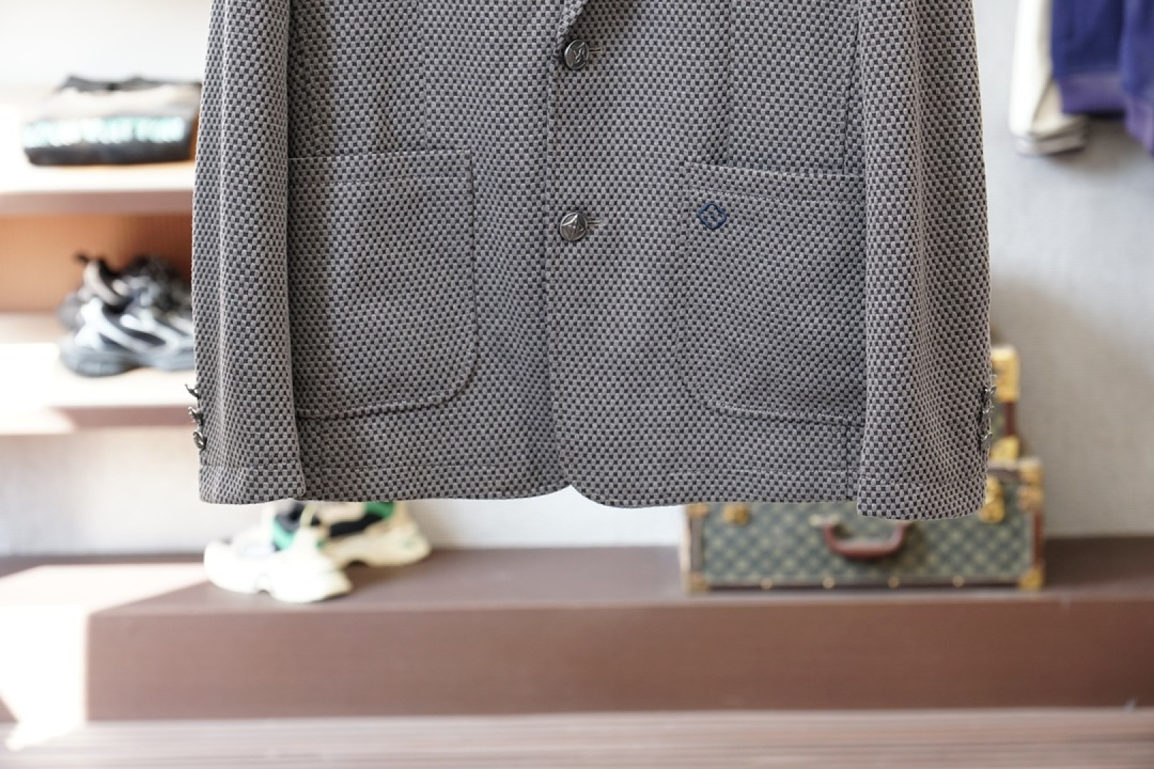 Lv 路易威登/2025秋冬西服主打产品之一，星💫💫这个品牌西服羊毛面料设计出一种低调的奢华的风格，顶级