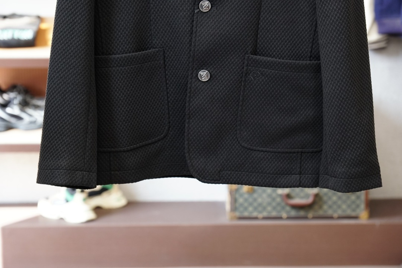 Lv 路易威登/2025秋冬西服主打产品之一，星💫💫这个品牌西服羊毛面料设计出一种低调的奢华的风格，顶级